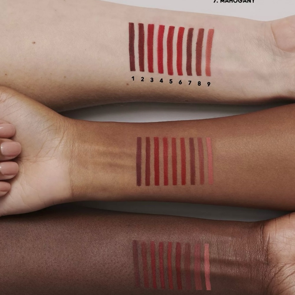 New MAC Cherry Lip Pencil in Red - Picture 4 of 8